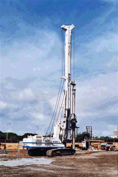may-khoan-coc-nhoi-soilmec-r-625