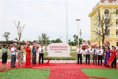 gan-bien-cong-trinh-truong-thpt-ngo-quyen
